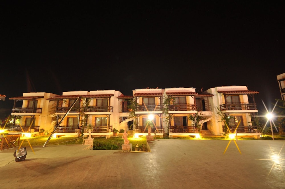 Silvanus Hotel 6/71