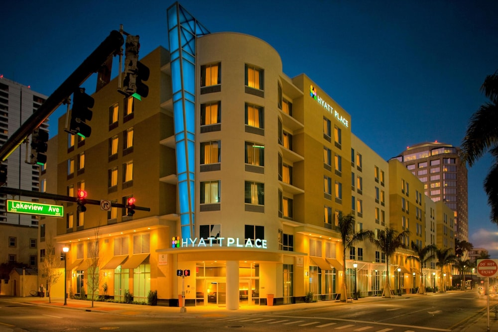 Hyatt Place West Palm Beach/Downtown 6/70