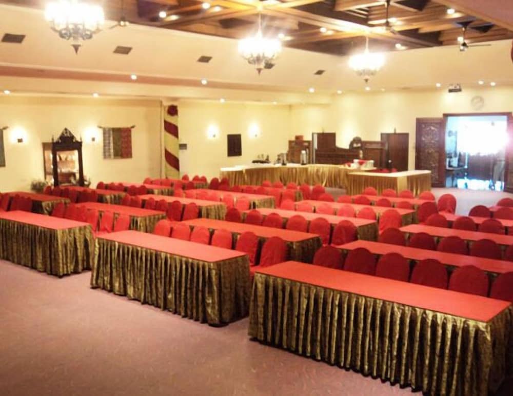 Narita Hotel Tulungagung 21/35