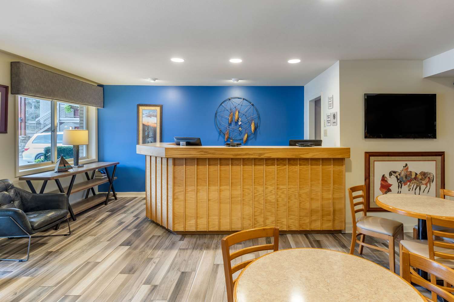 Econo Lodge Cherokee, NC 5/27