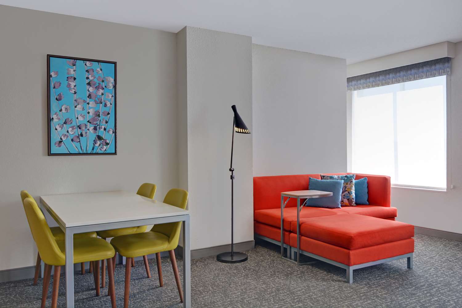 Hilton Garden Inn Jacksonville JTB/Deerwood Park 32/64