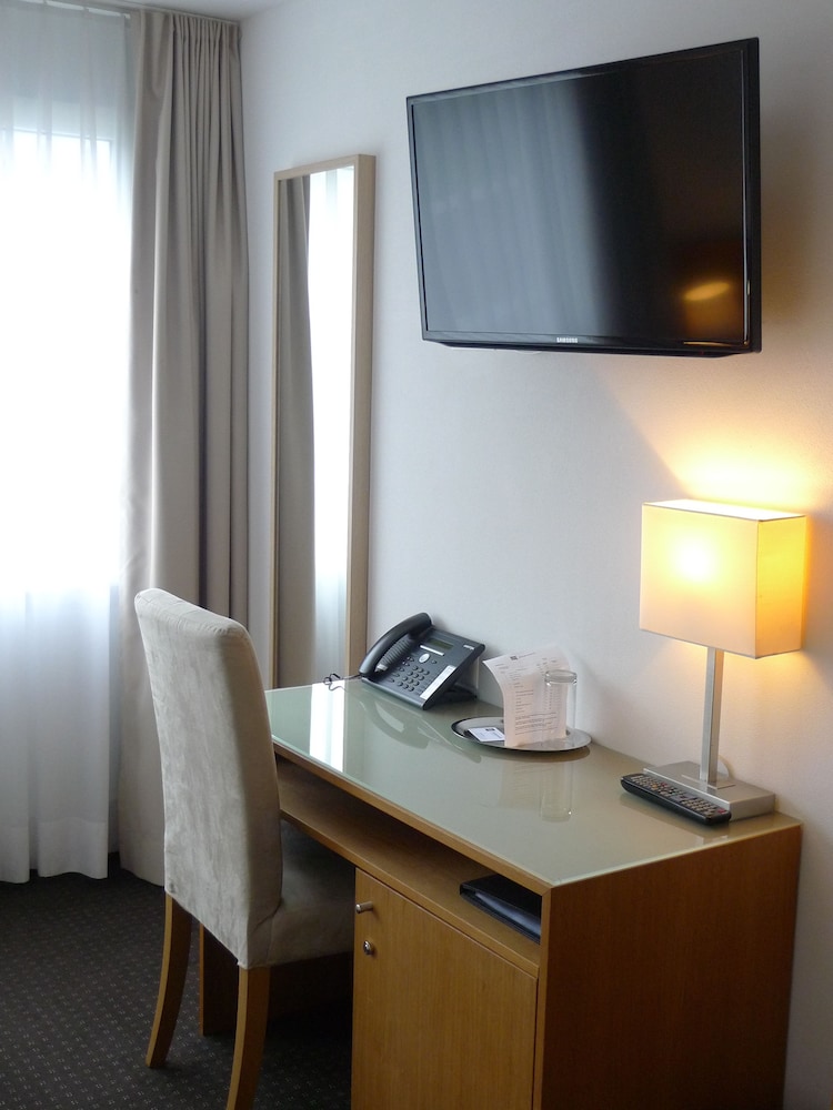 Businesshotel Lux 38/50