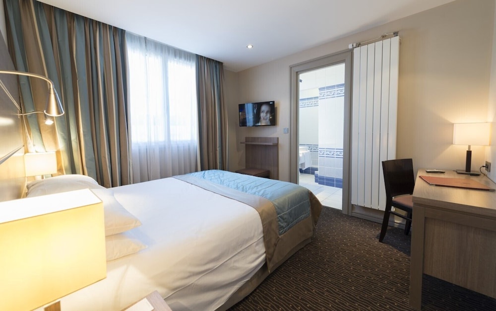 Hotel Bristol 21/50