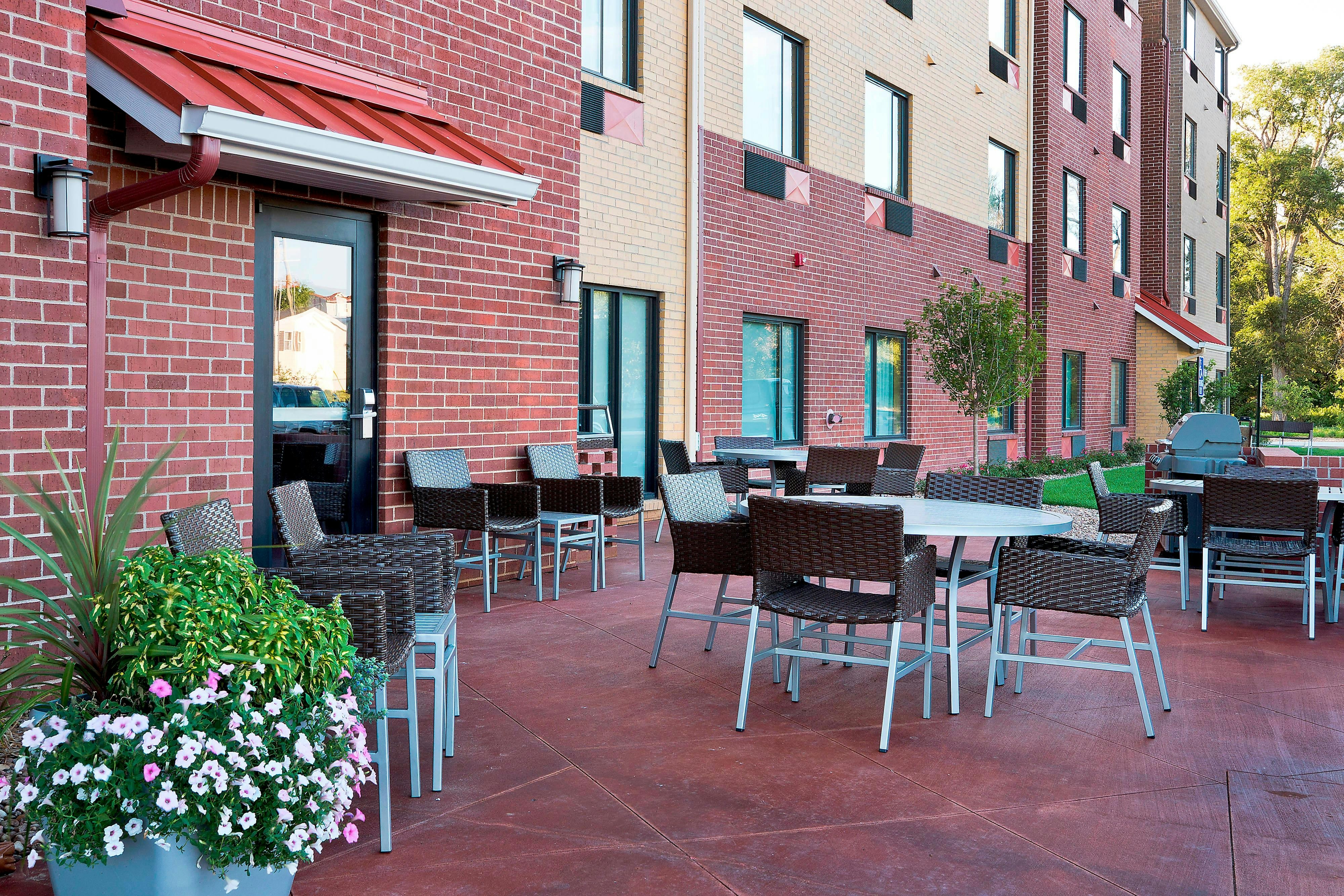 Towneplace Suites By Marriott Dodge City 25/37