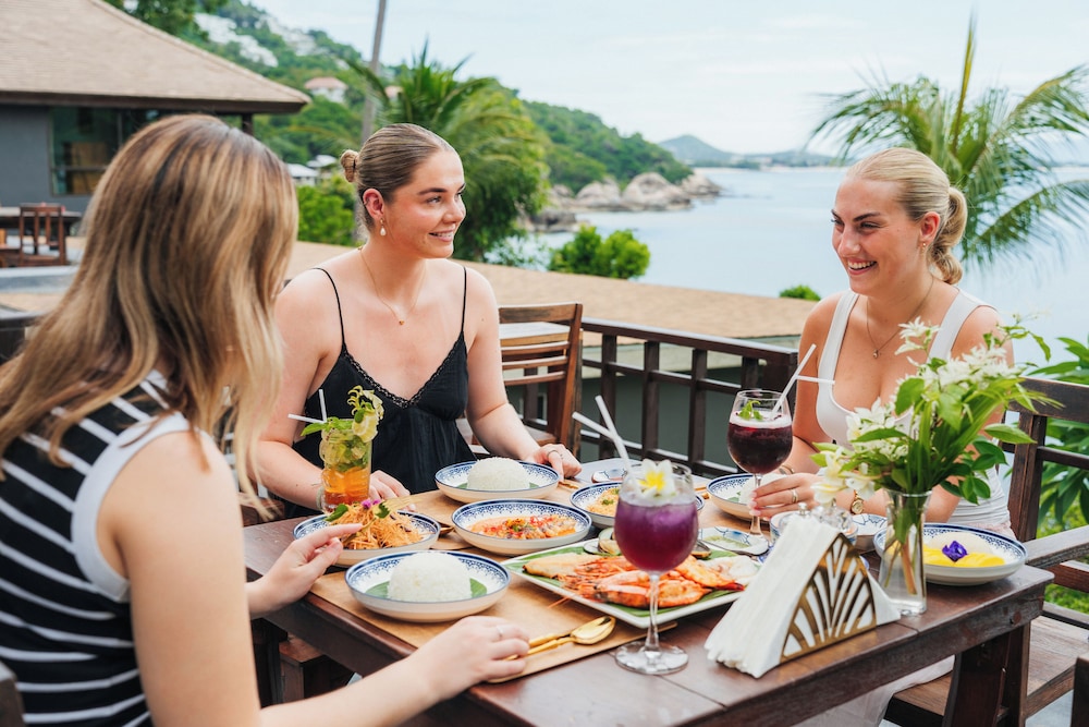 THE KALA SAMUI 37/50