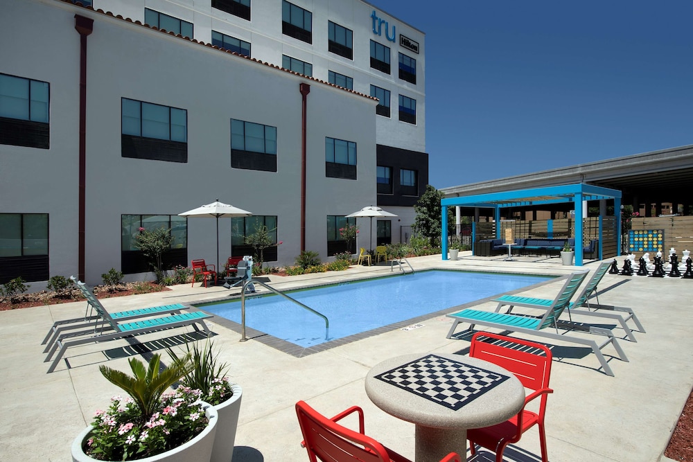 Tru By Hilton San Antonio Downtown Riverwalk Tx 7/45