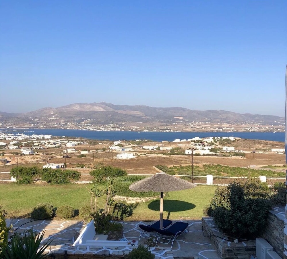 Antiparos View 38/50