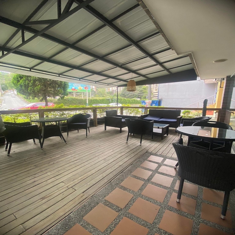 Hotel Porton Sabaneta 46/50