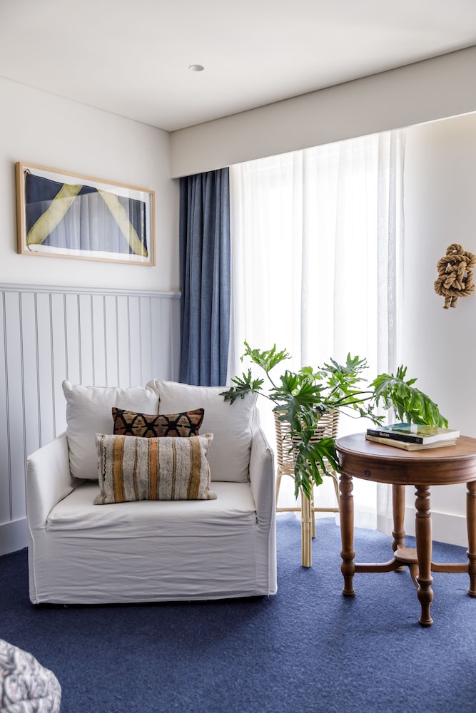Watsons Bay Boutique Hotel 48/72