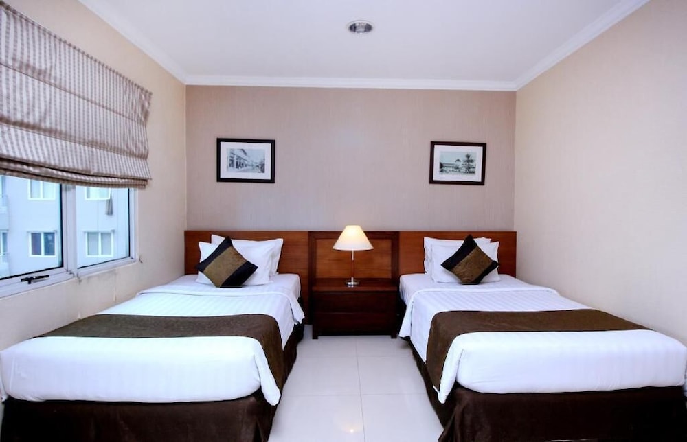 Galeri Ciumbuleuit Hotel and Apartment 10/50