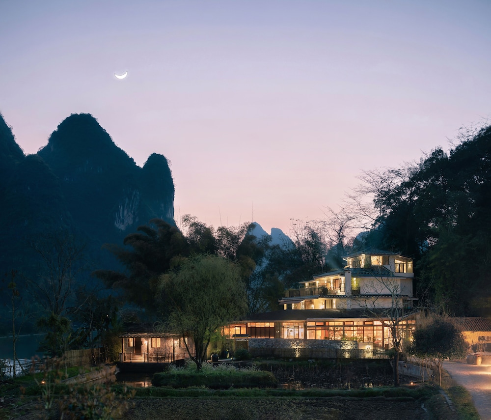 The Apsara Lodge 64/75