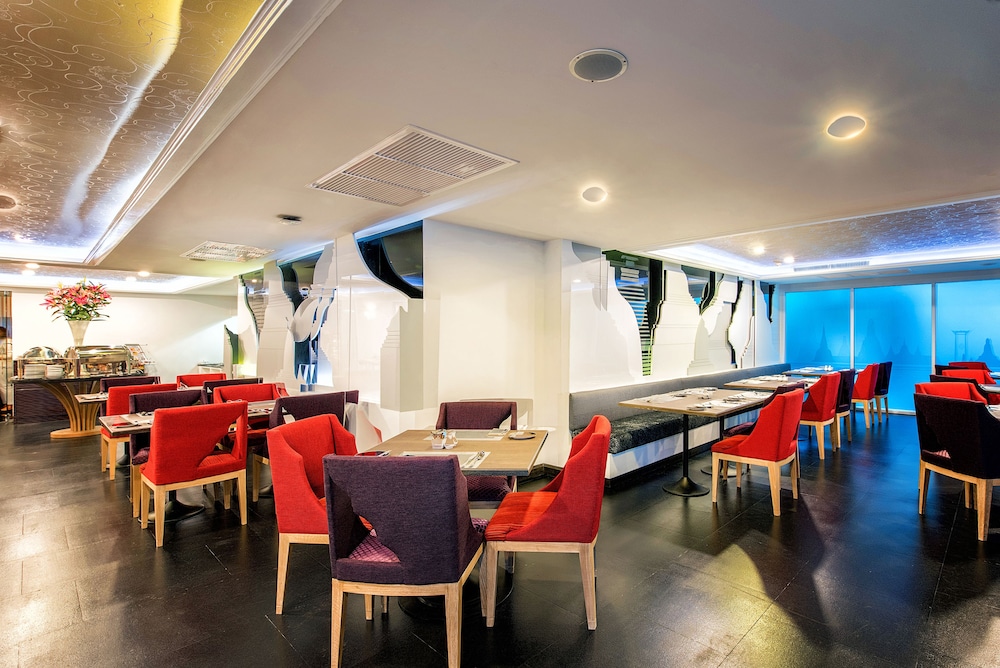 Anajak Bangkok Hotel 56/70