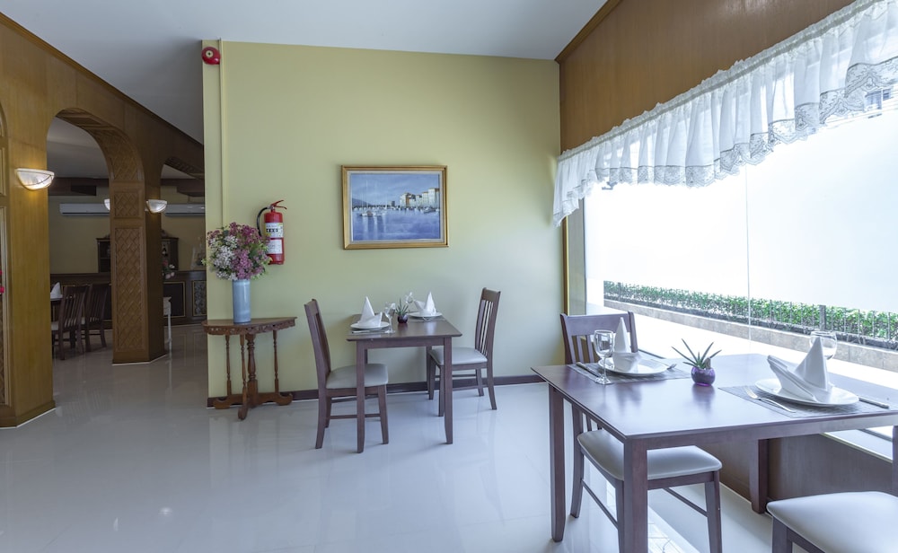 Sabai Inn 44/72