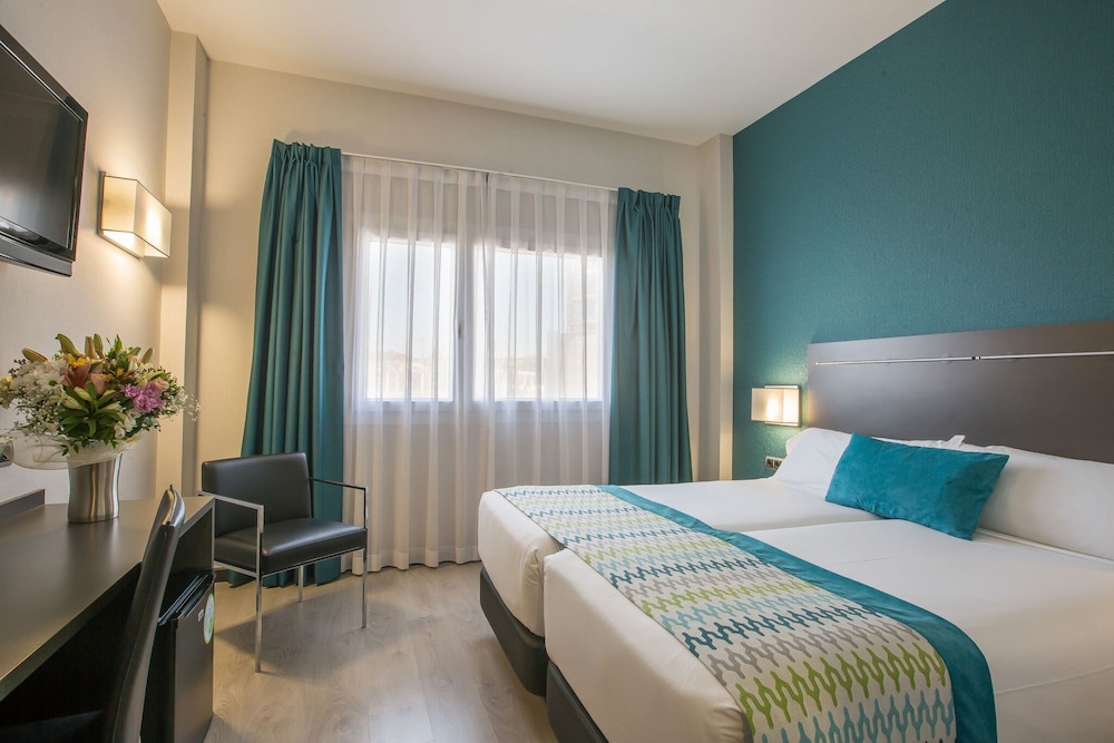 Hotel Venture Sant Cugat 22/52