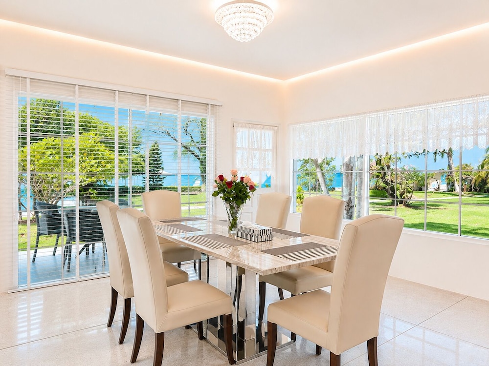 Fisherman Way Beach Resort 57/74