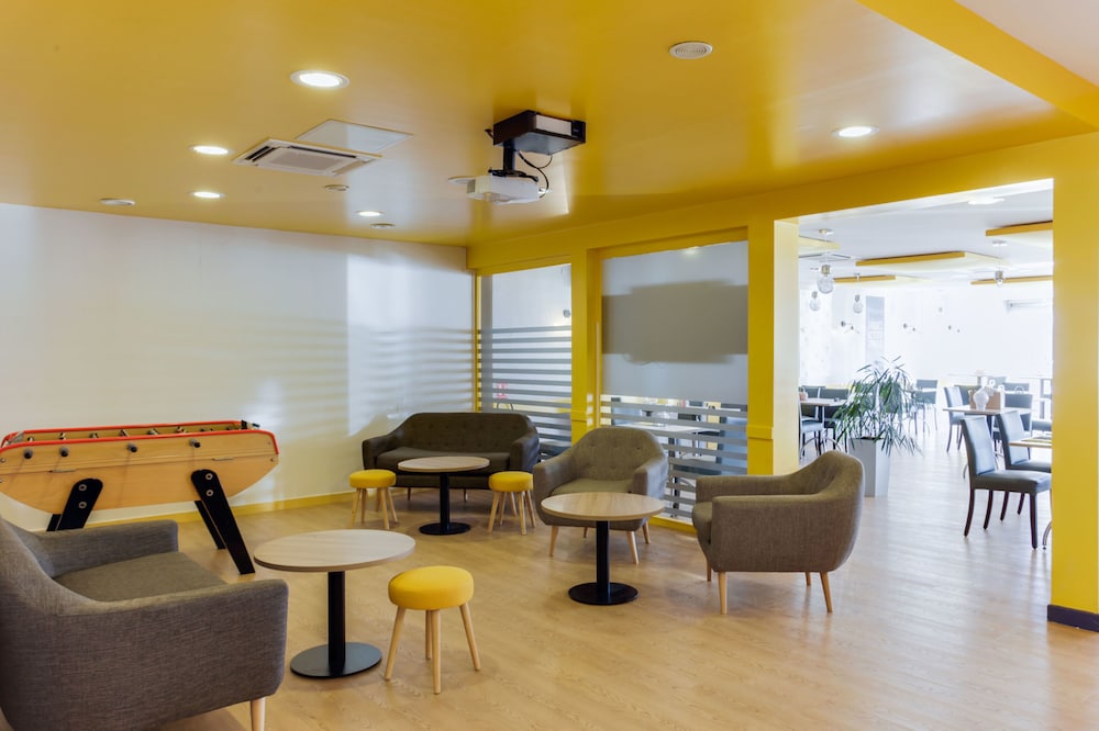 IBIS MONTELIMAR NORD 45/69