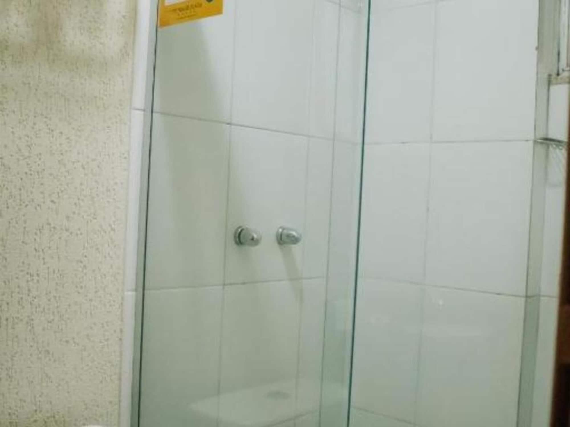 Room, Single, Trindade Plaza Hotel 4/6