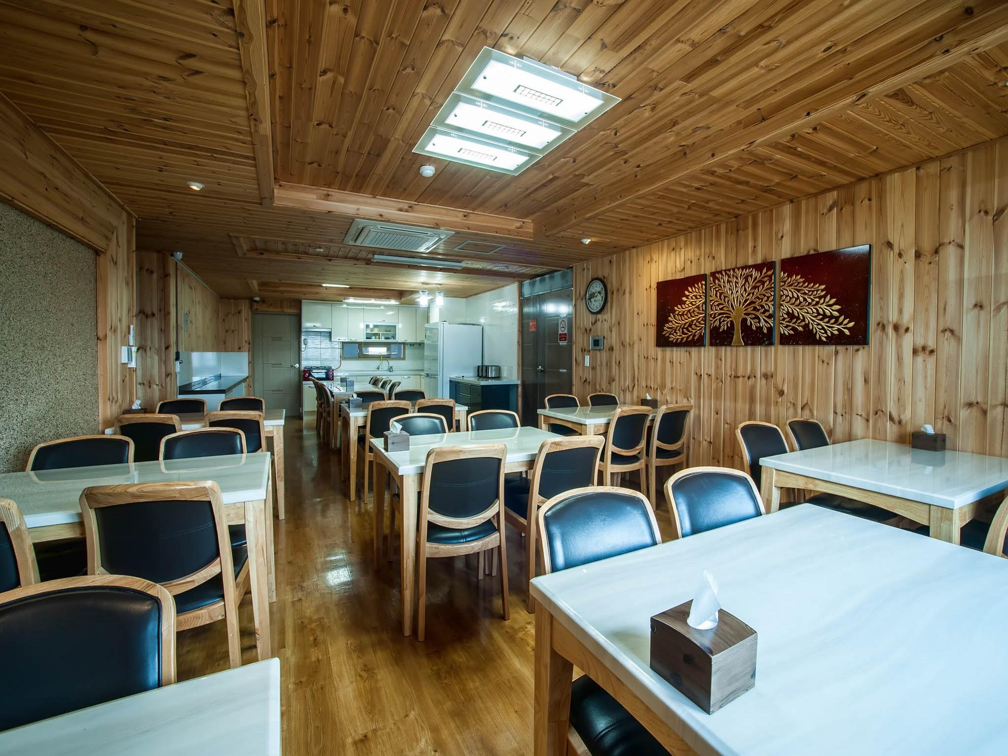 Hotel Maple 22/27