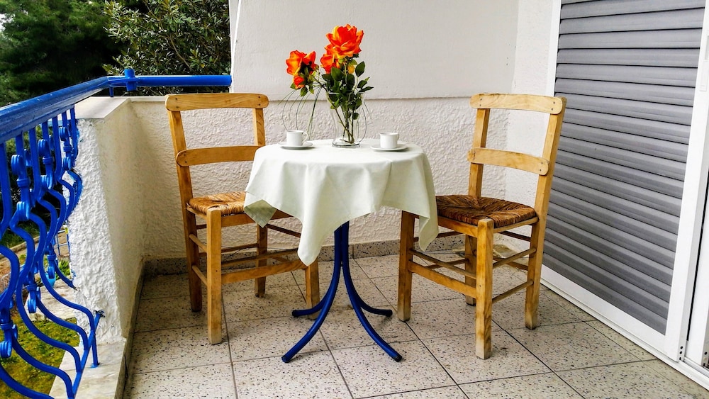 Roditsa Patritsia Apartments 21/36