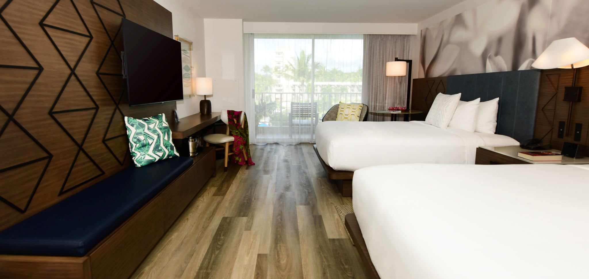 Deluxe, 2 Queen Beds, Accessible