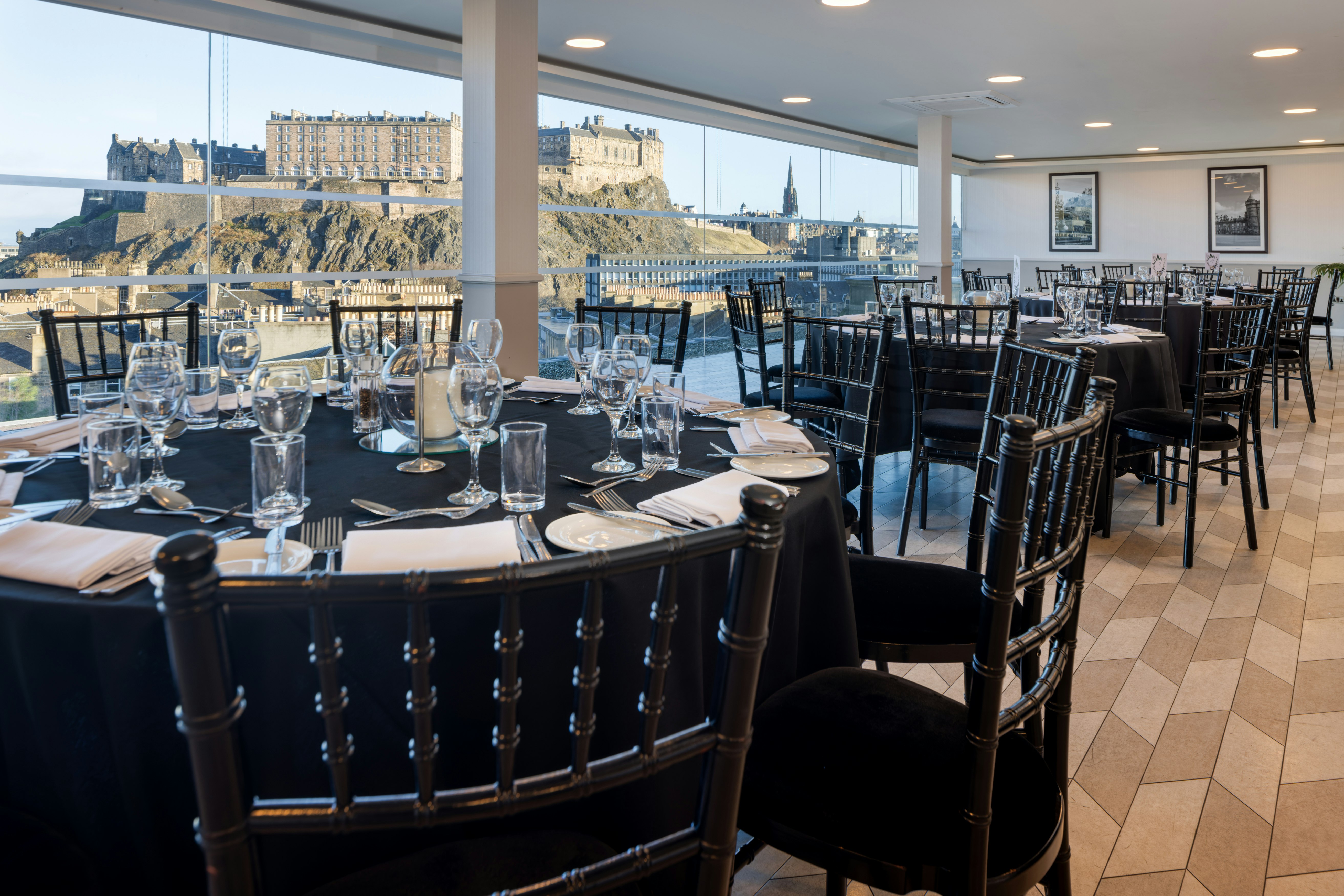 Doubletree By Hilton Edinburgh City Centre 52/64