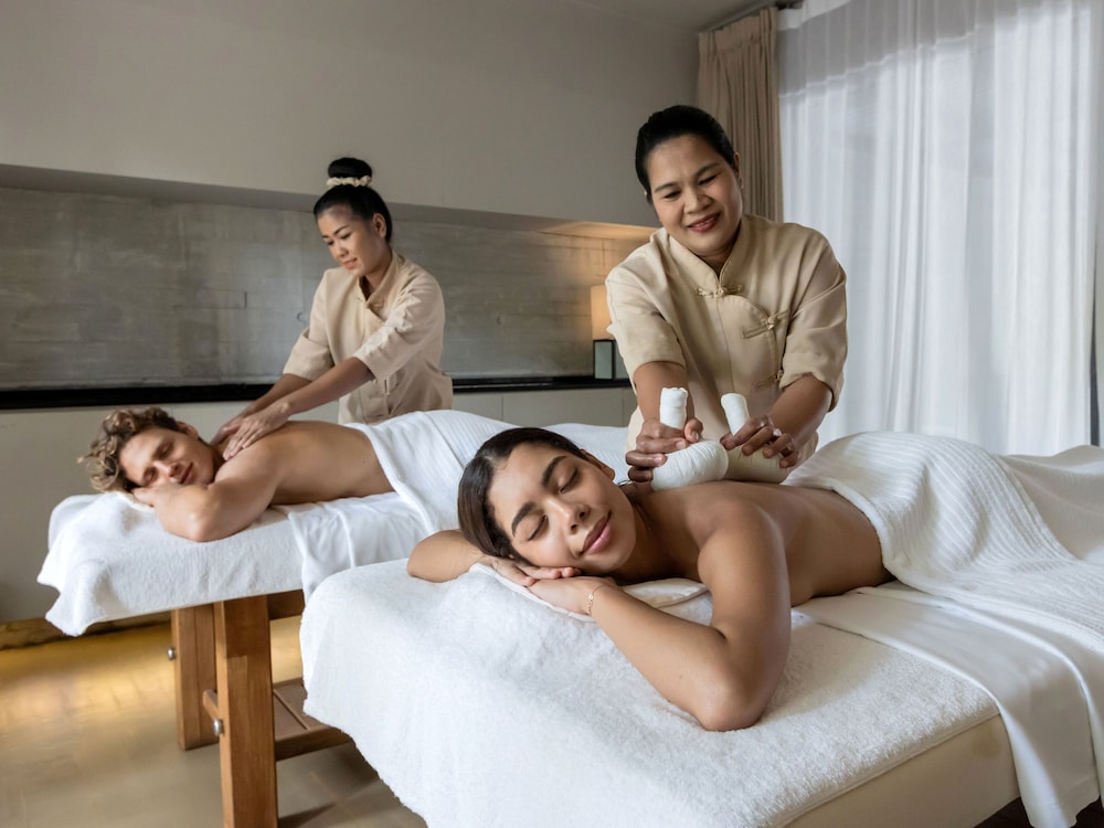 Sala Phuket Mai Khao Beach Resort 8/50