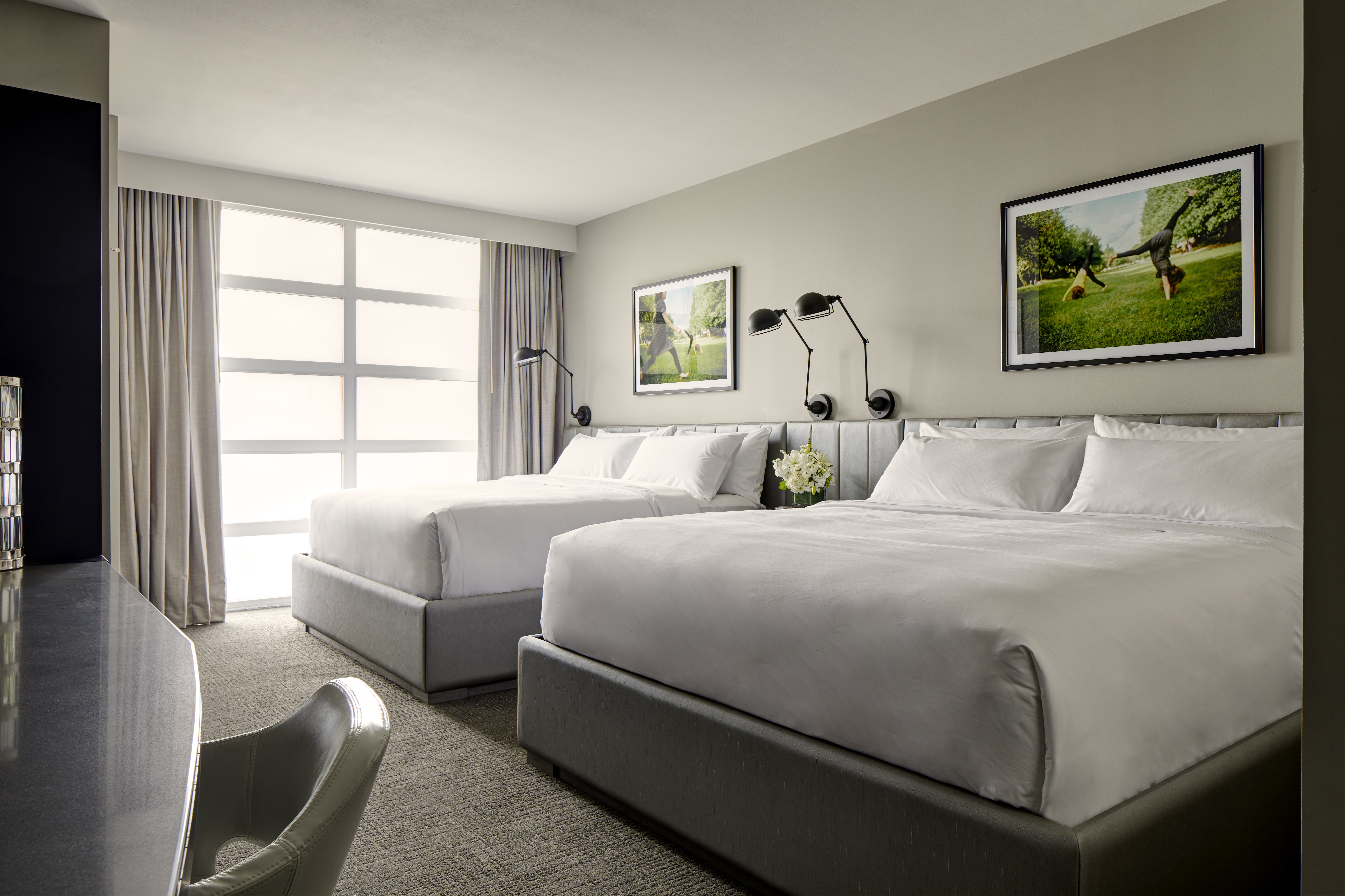 Guest Room, King Bed