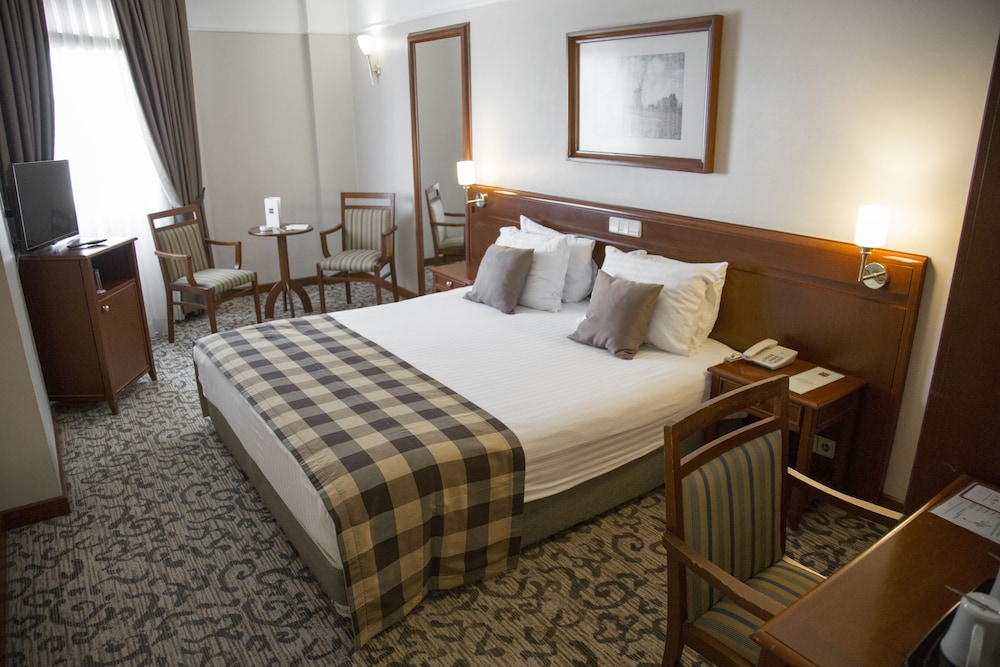 STANDARD, SINGLE, DOUBLE BED
