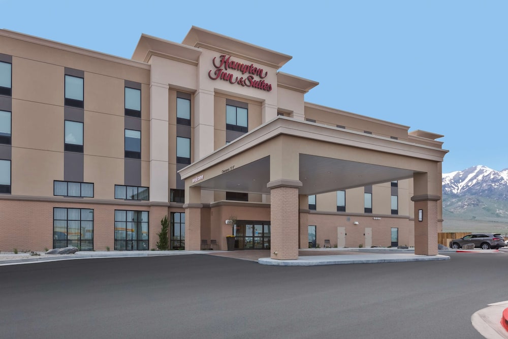 Hampton Inn Suites Wells Nv 1/33