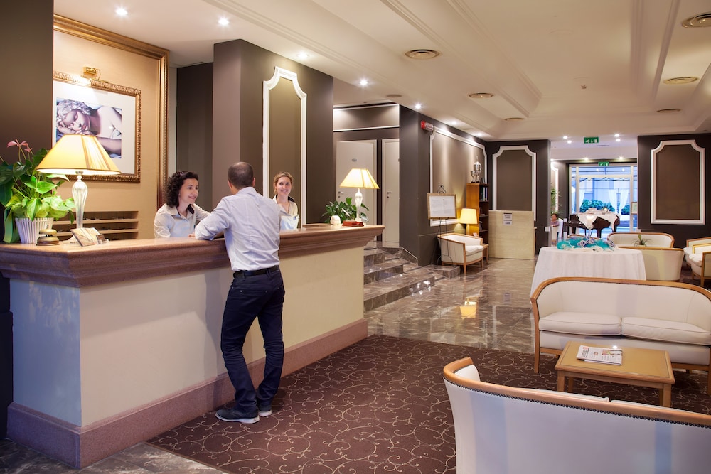 Lobby at Ambienthotels Villa Adriatica, RIMINI