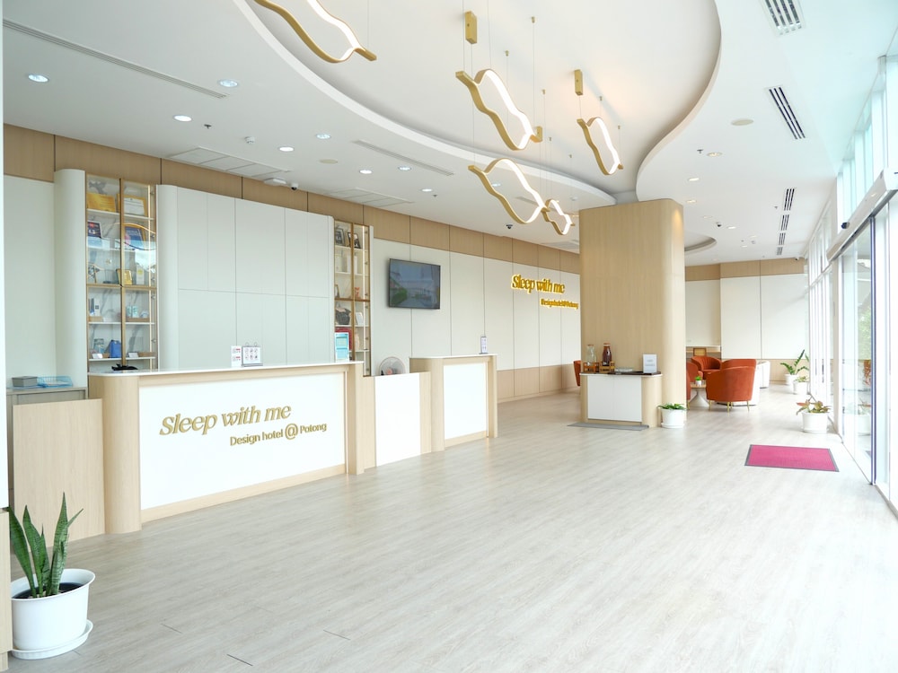 Sleep With Me Design Hotel at Patong 6/58