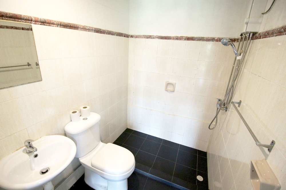 Aliwal Park Hotel 42/50