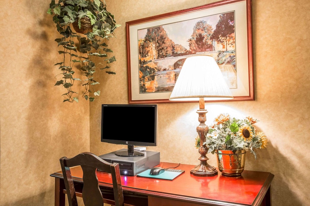Quality Inn Greeneville - Tusculum 31/40