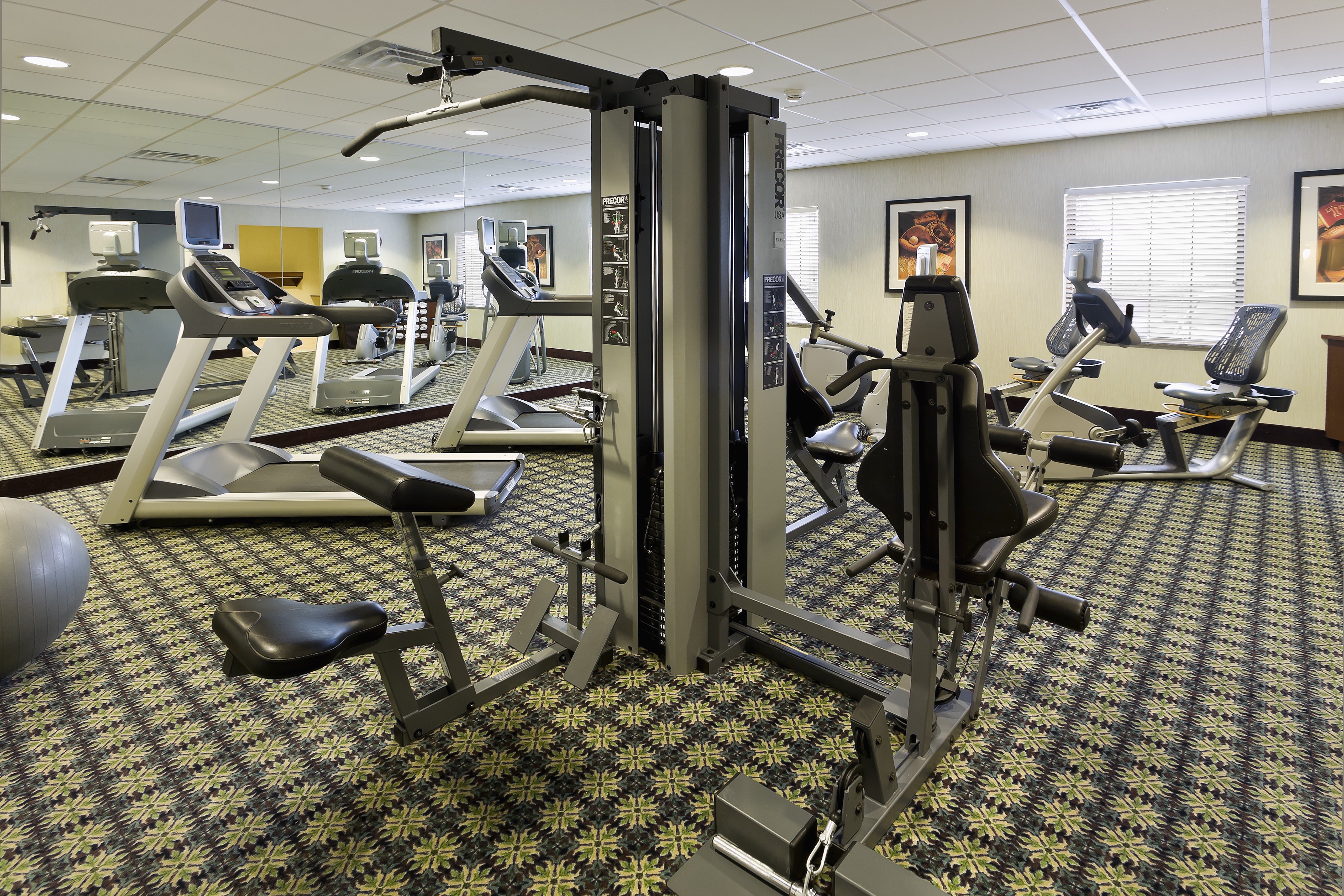 Staybridge Suites El Paso Airport Area 10/24