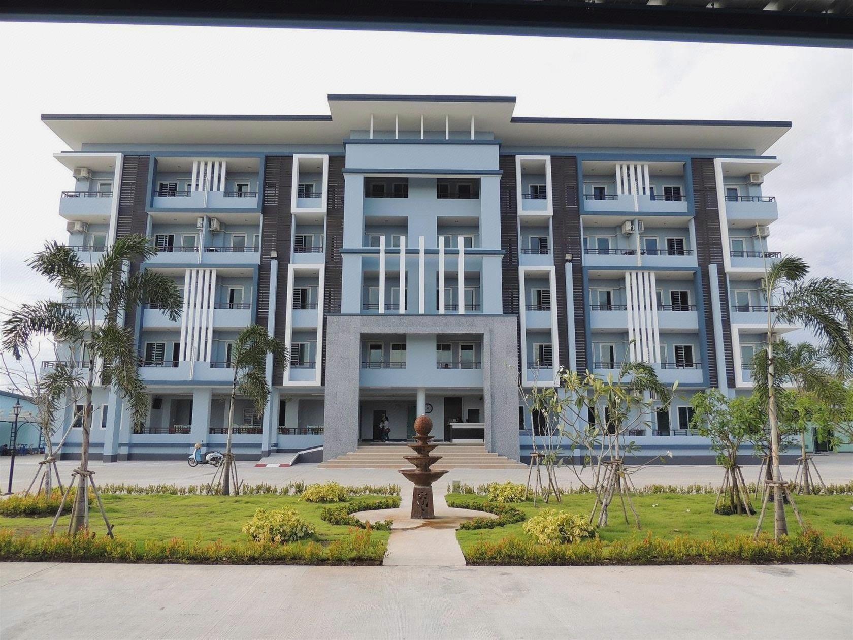 Trang Grand Hotel 4/26
