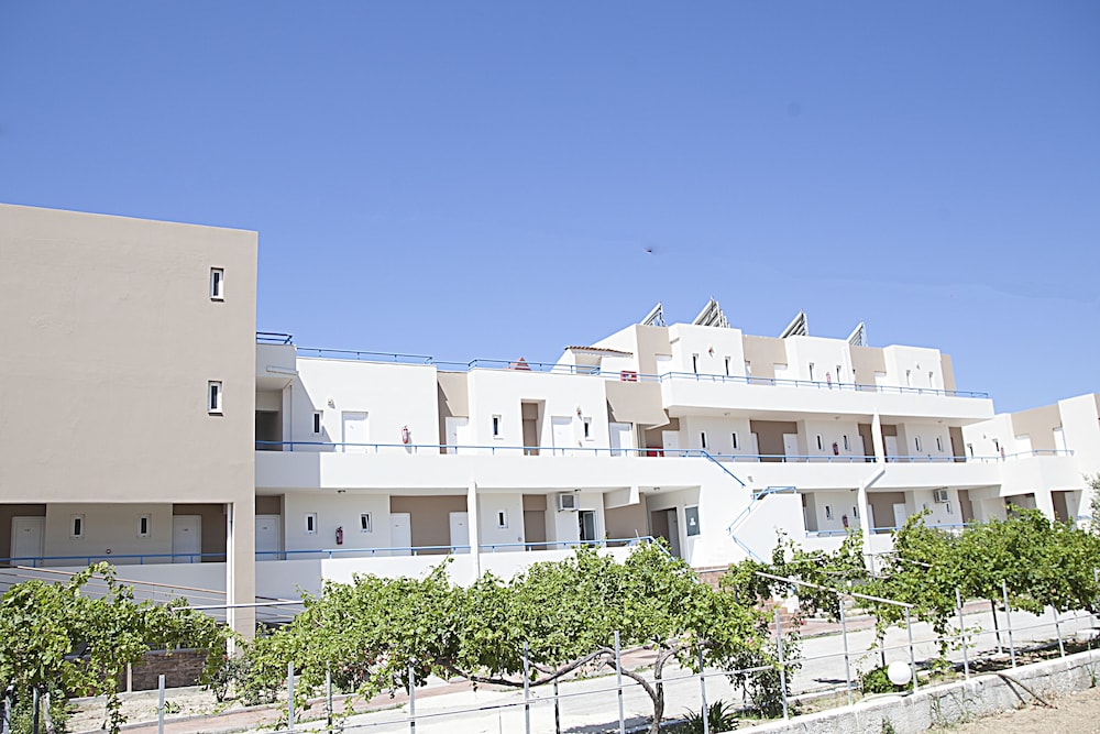 Hotel Athinoula 7/66