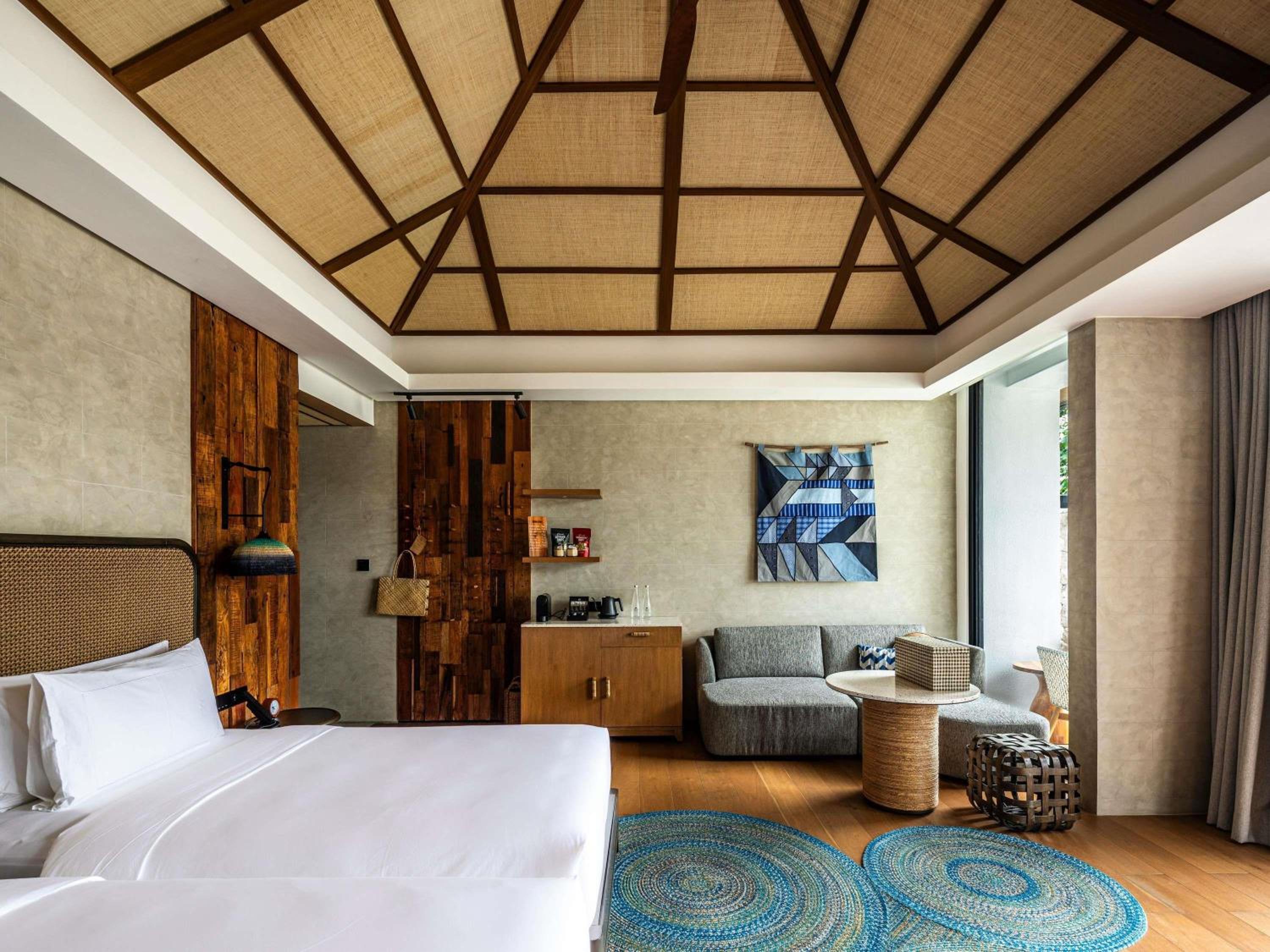 Diwata, Suite, 2 Queen Beds, Ocean Front