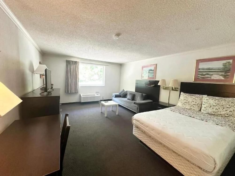 French Creek Inn 7/42
