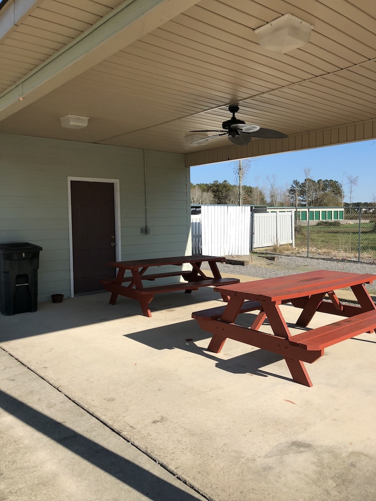 Weiss Lake Lodge 4/64
