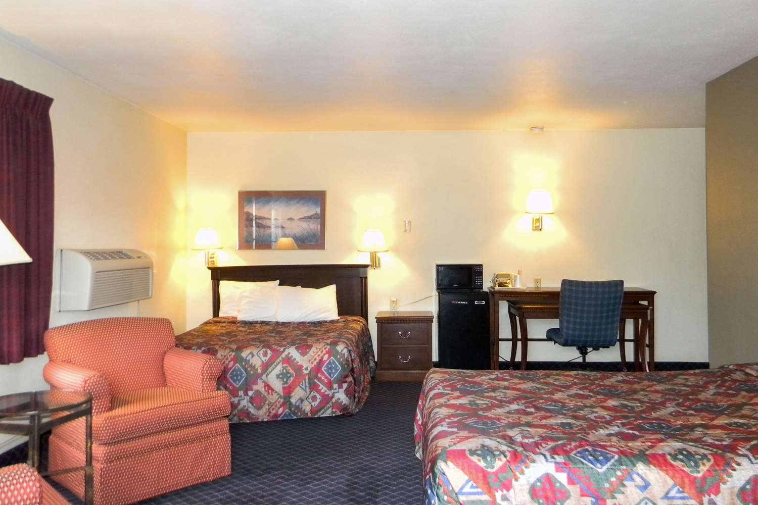 Downtown Inn Wenatchee 7/13