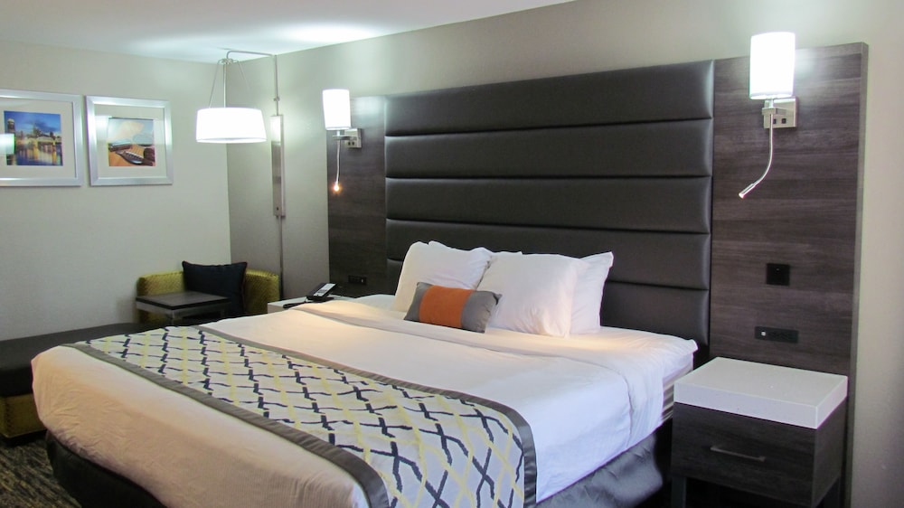 Baymont By Wyndham Murfreesboro 18/42