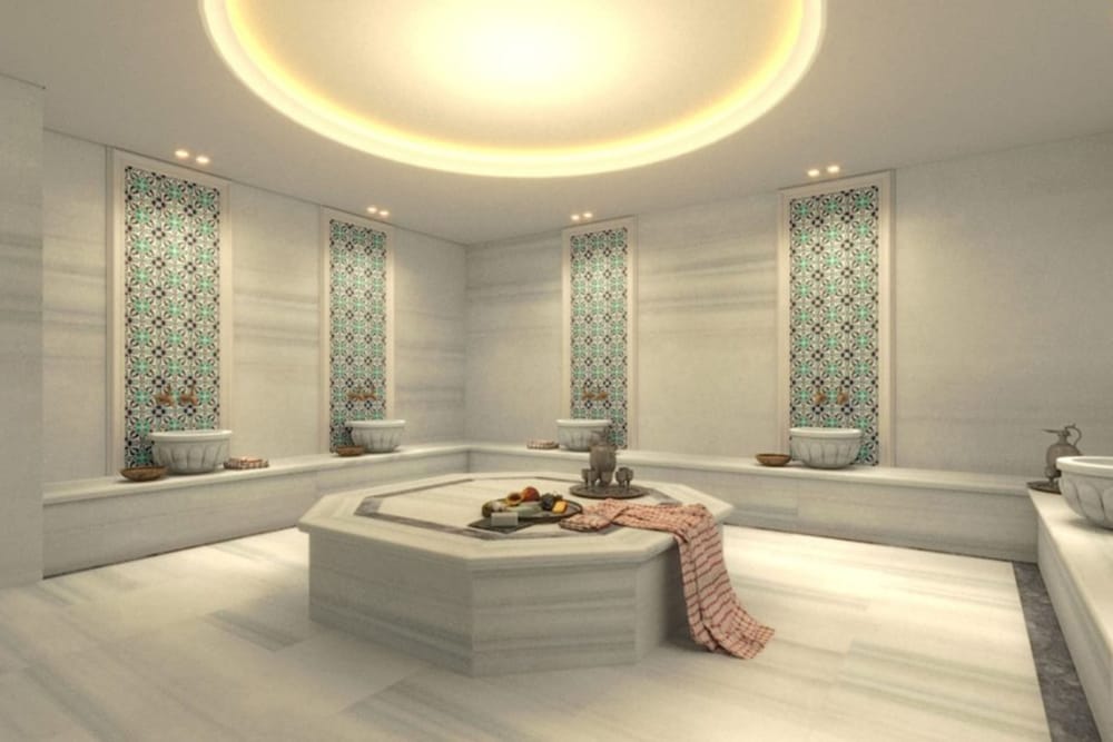 Grand Paradise Hotel 32/50