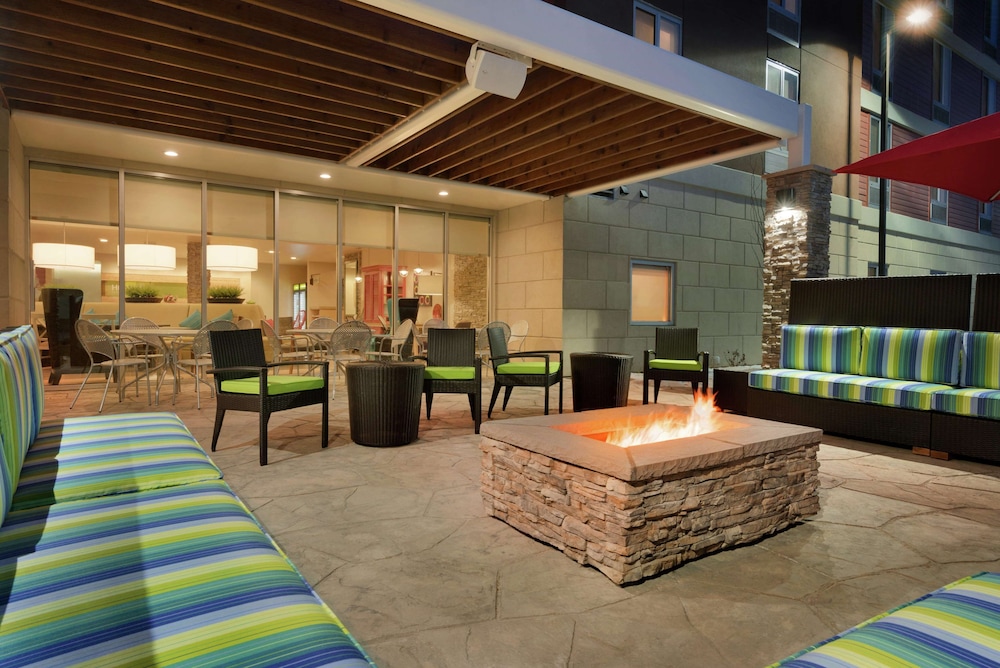 Home2 Suites by Hilton Anchorage/Midtown 41/62