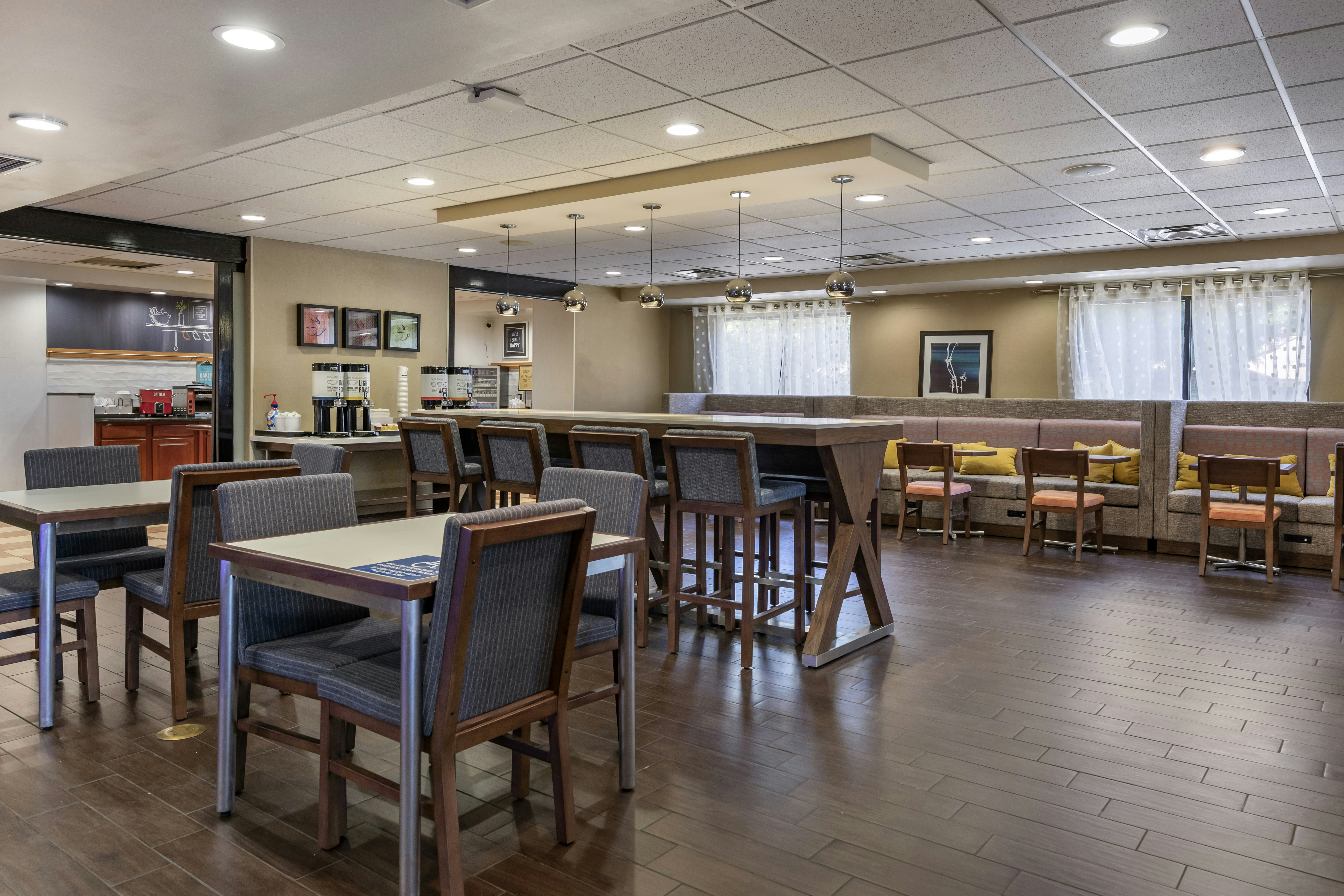 Hampton Inn Norco Corona Eastvale 43/59