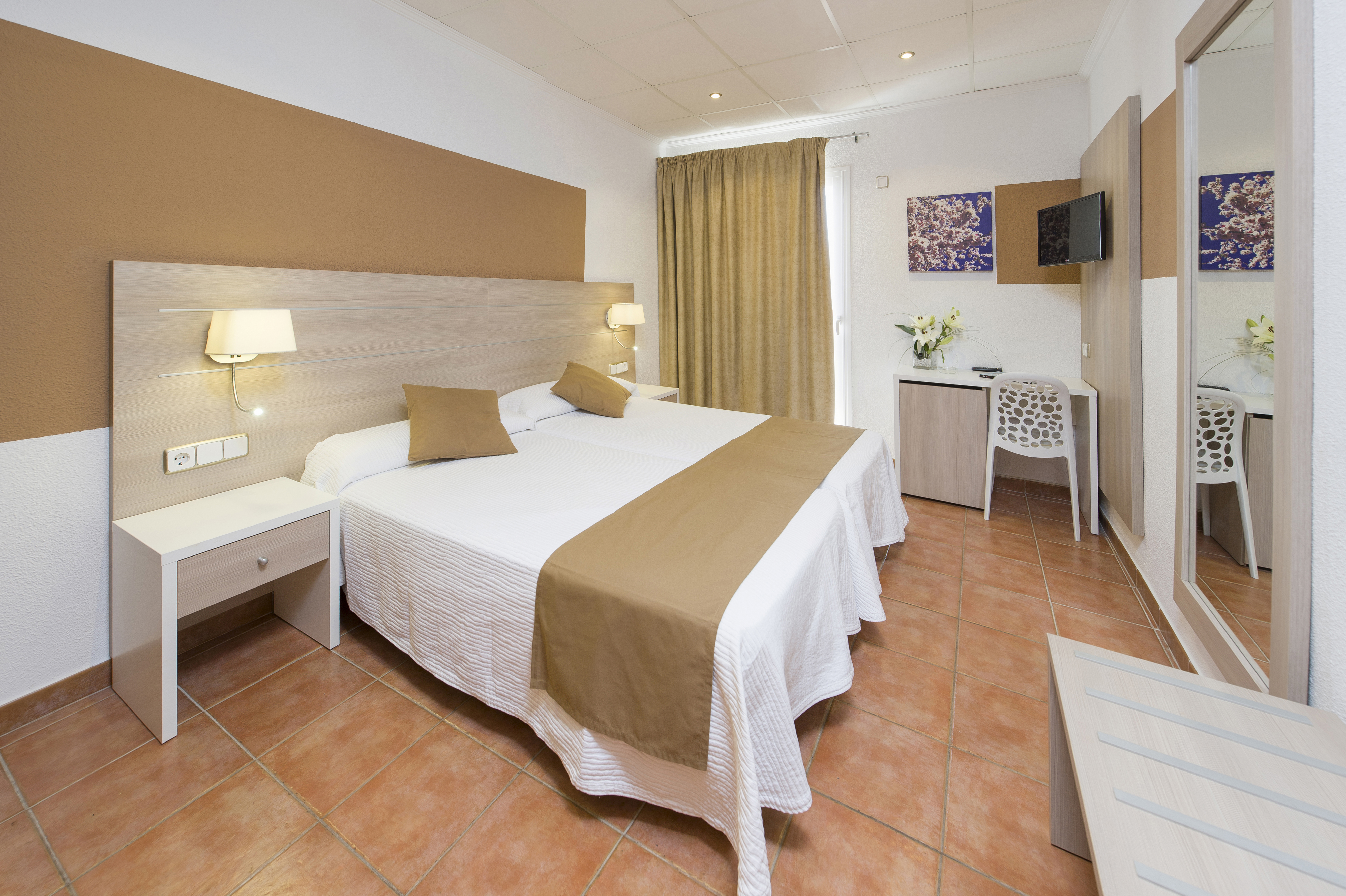 Room, Double or Twin Bed, Balcony