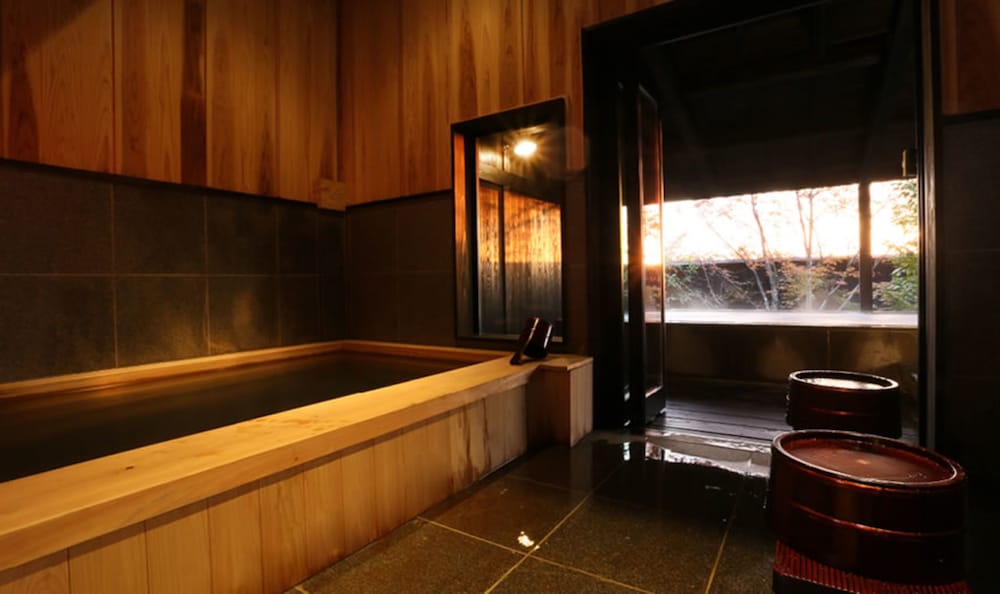 Kurokawa Onsen Gosyo Gekkoujyu 34/61