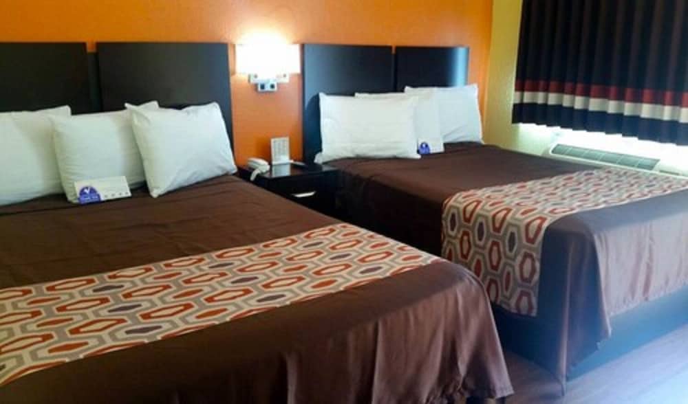 Americas Best Value Inn & Suites Port Arthur 10/25