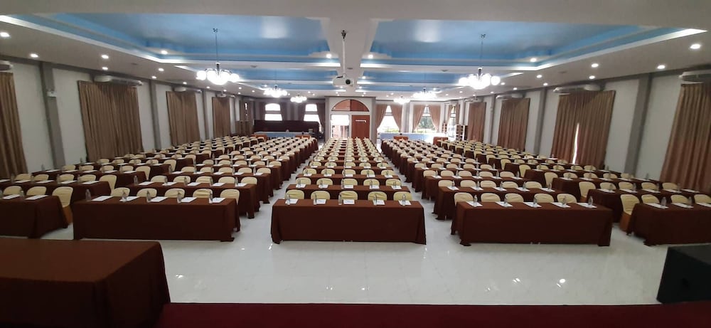 Golden Gold Khaoyai Resort & Spa 30/50