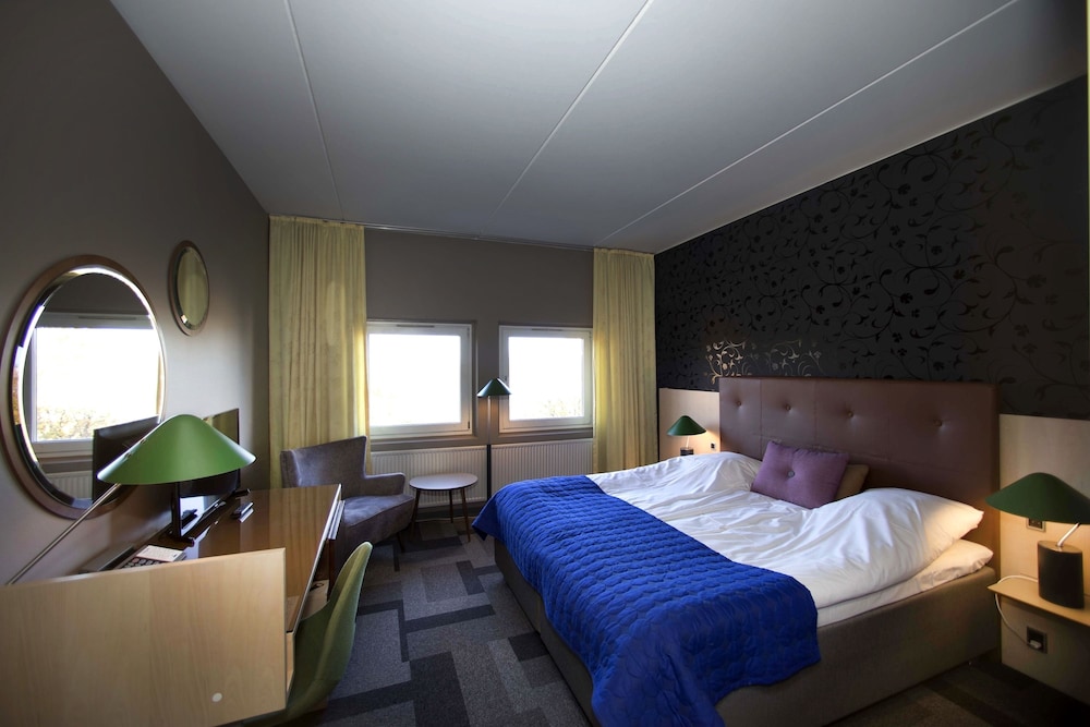 Lautruppark Hotel 21/61