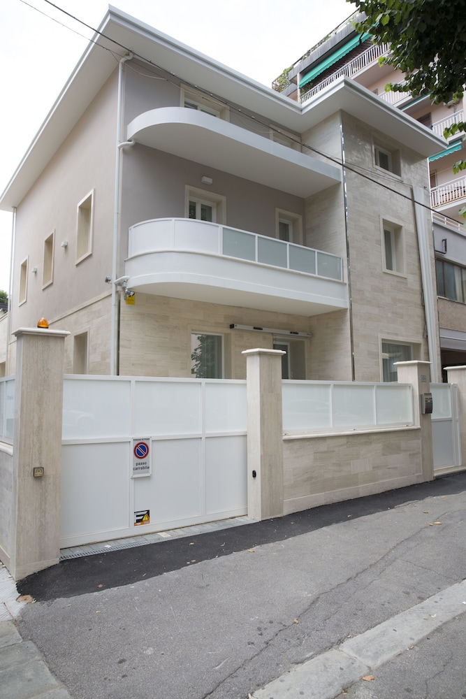 Boutique Hotel Enia 1/50